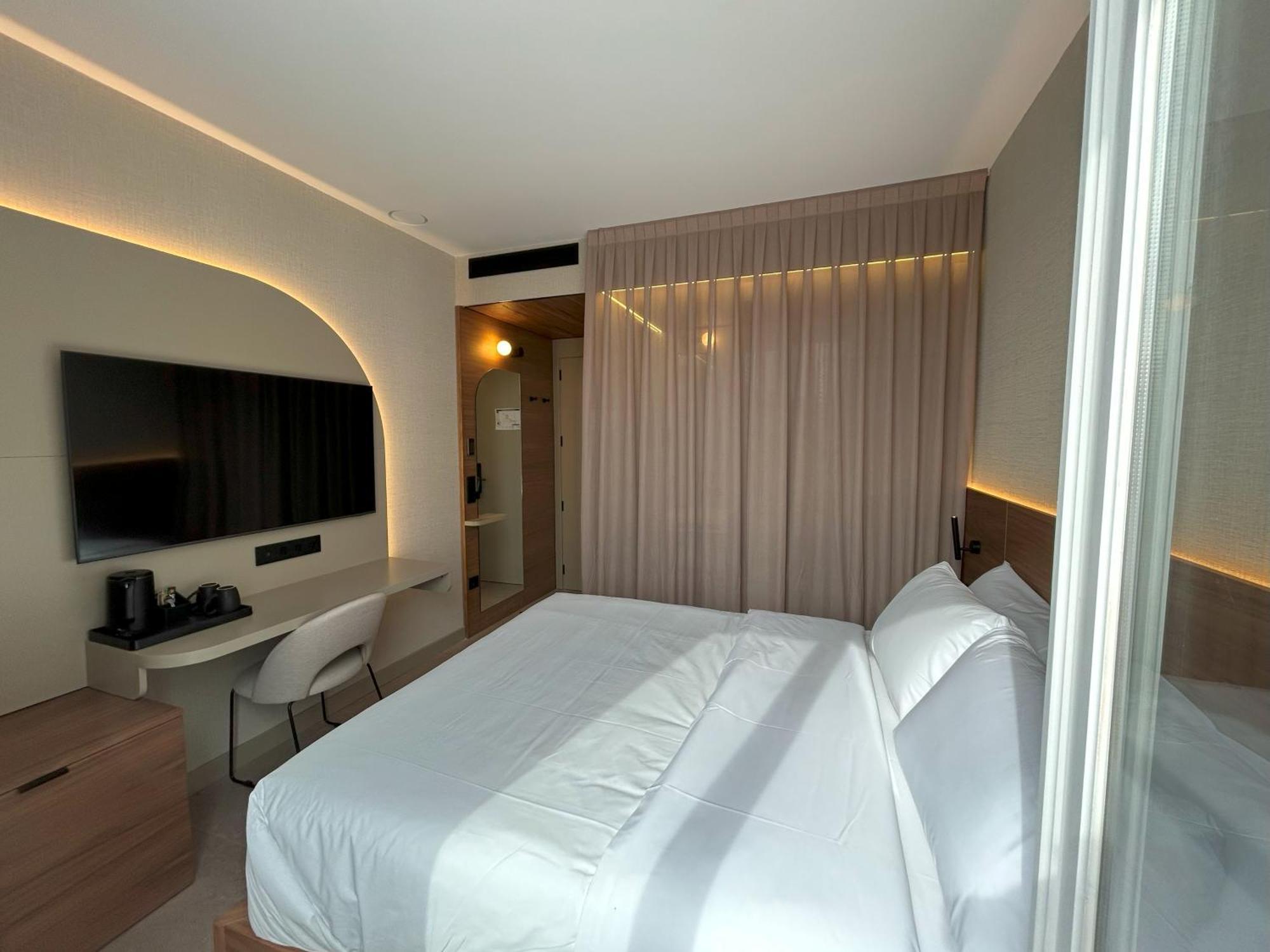 Fortinn Puerta Del Sol Madrid Ngoại thất bức ảnh