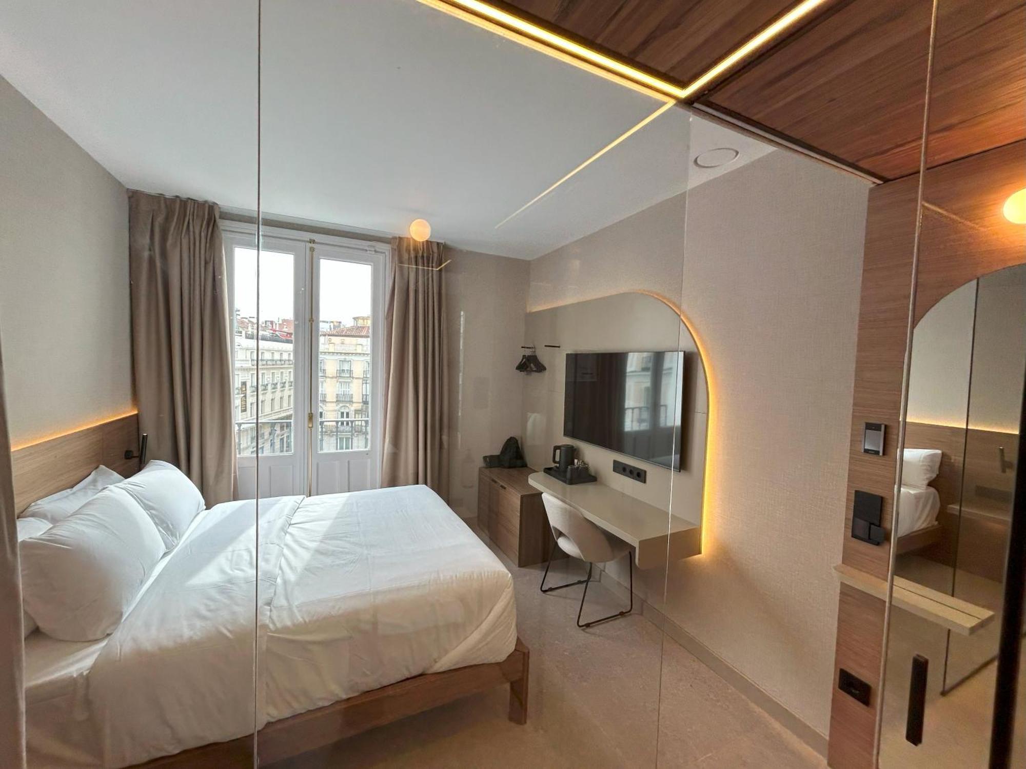 Fortinn Puerta Del Sol Madrid Ngoại thất bức ảnh
