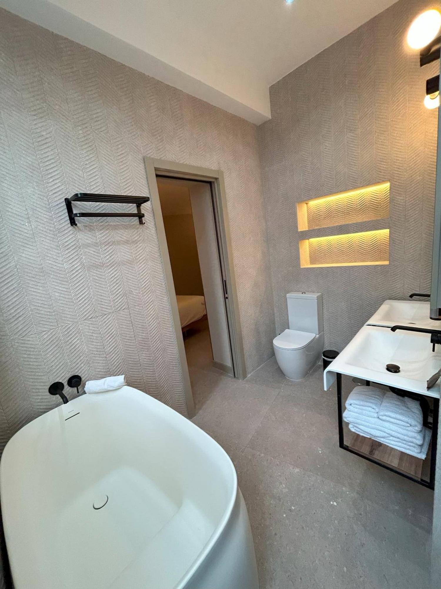 Fortinn Puerta Del Sol Madrid Ngoại thất bức ảnh
