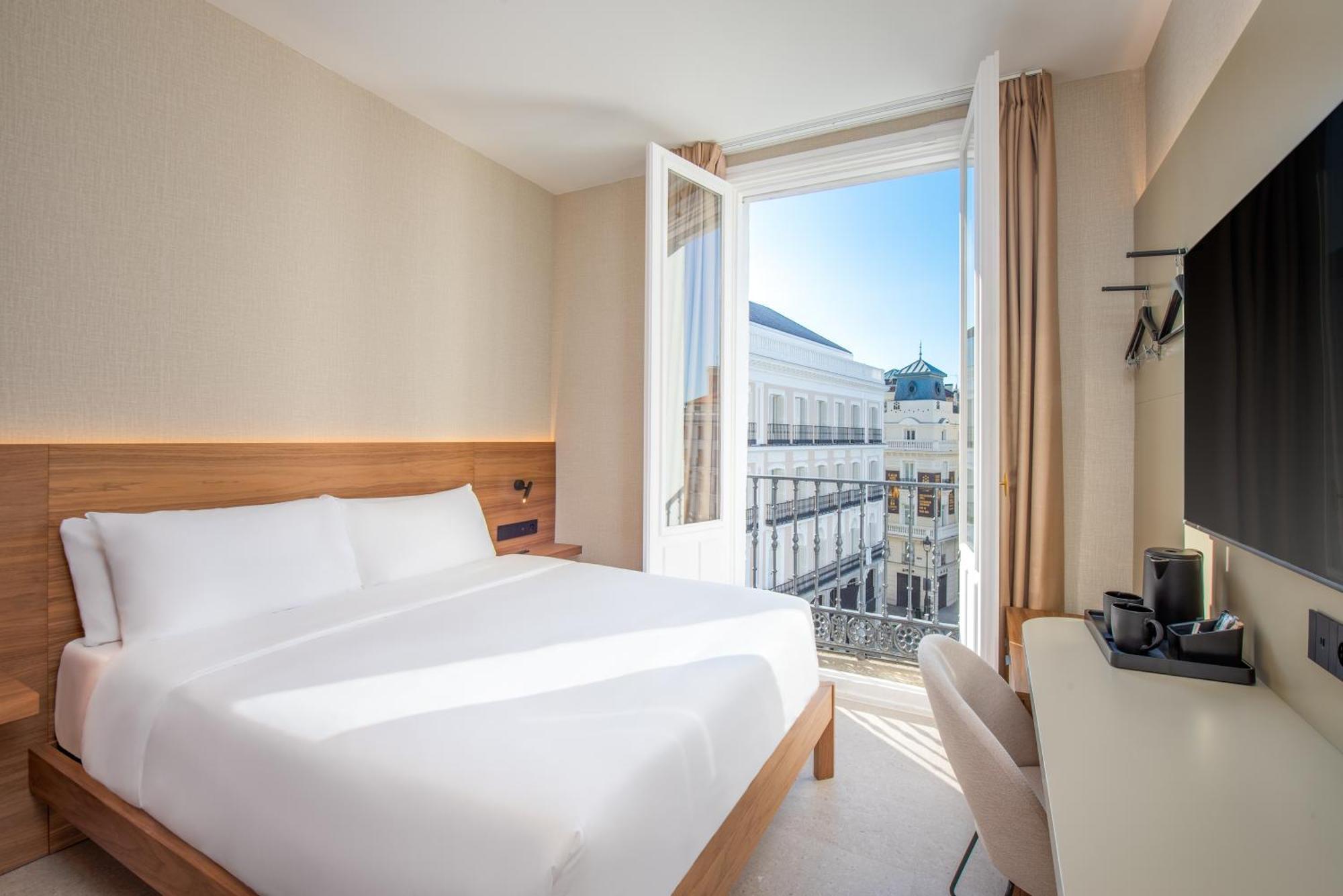 Fortinn Puerta Del Sol Madrid Ngoại thất bức ảnh