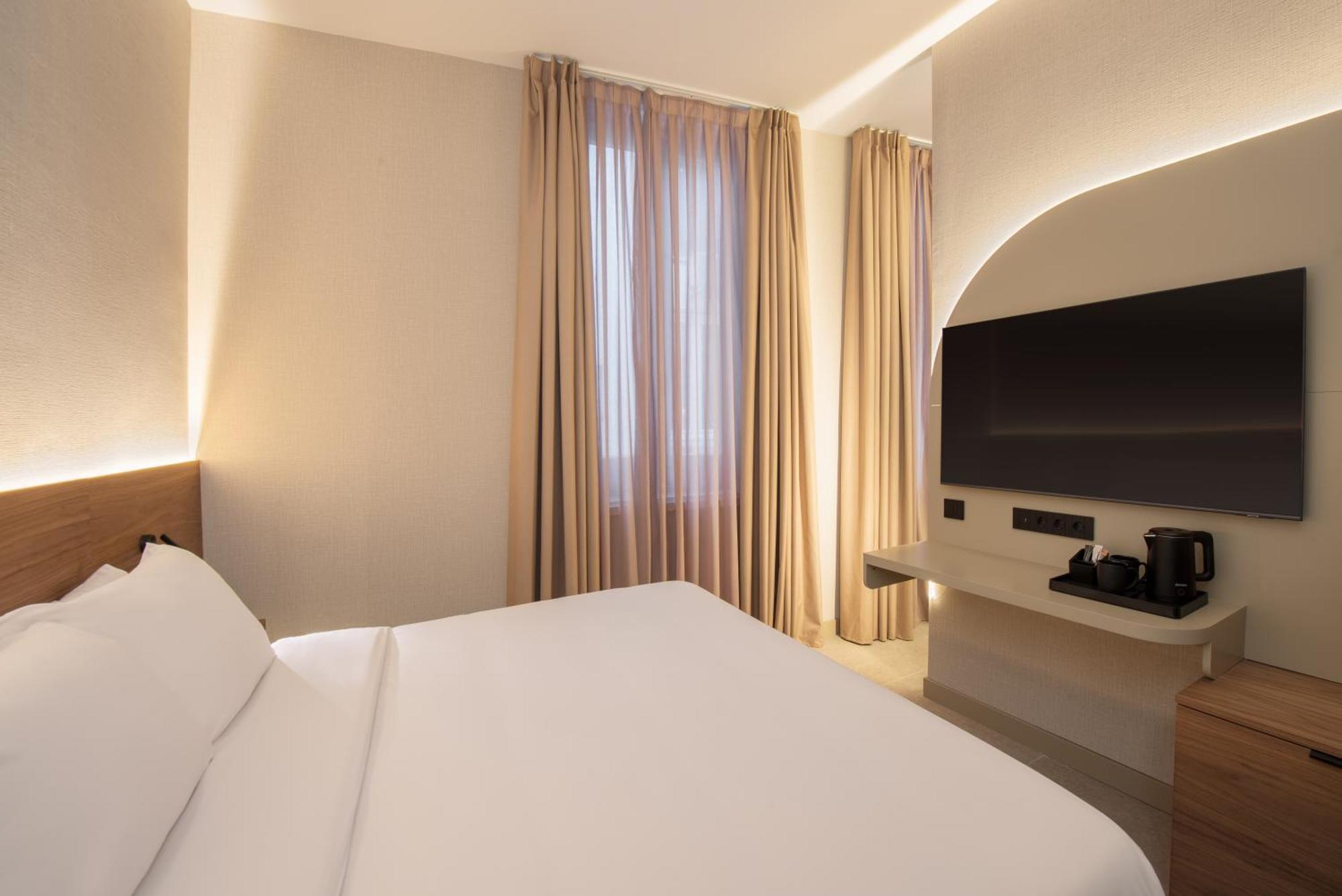 Fortinn Puerta Del Sol Madrid Ngoại thất bức ảnh