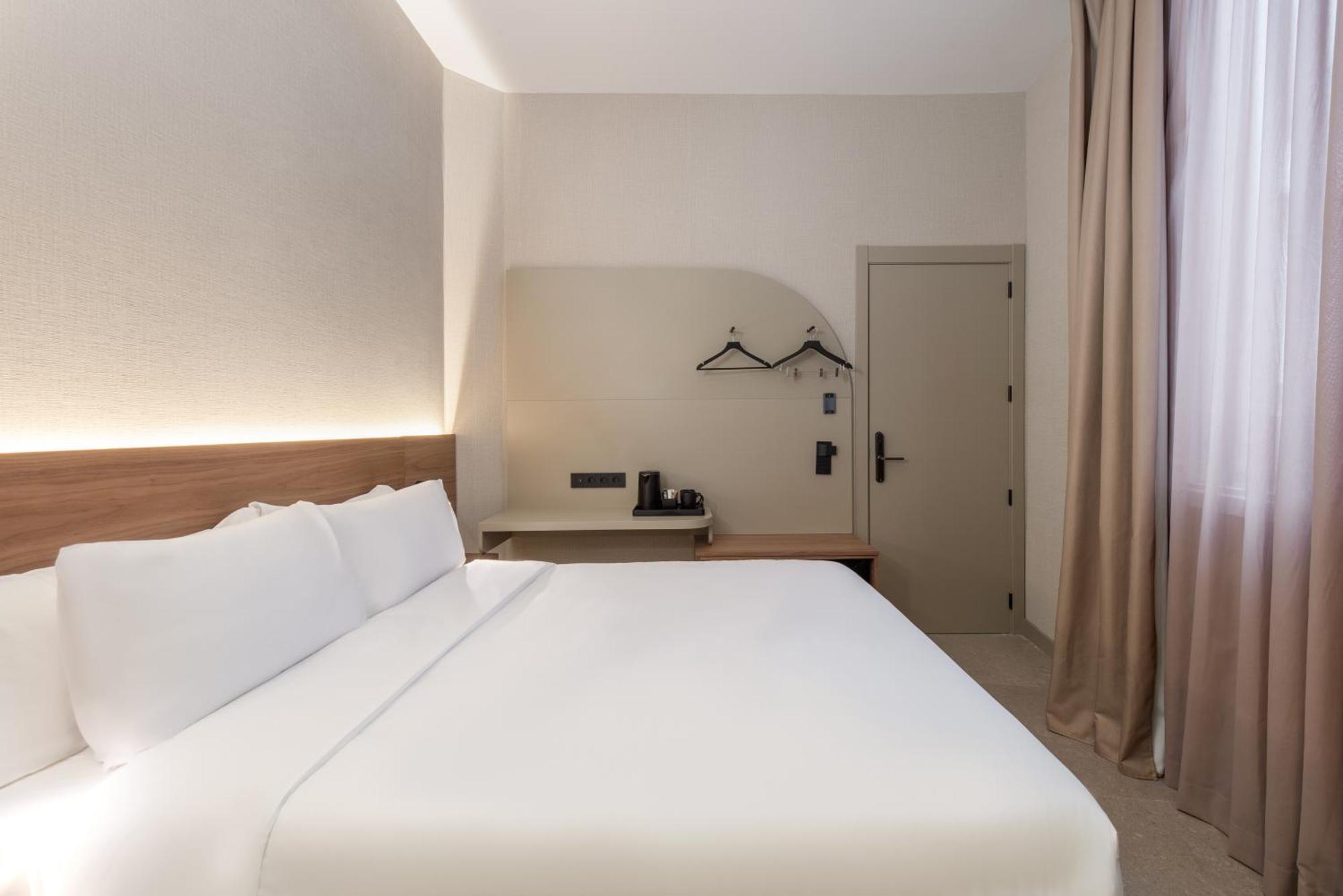 Fortinn Puerta Del Sol Madrid Ngoại thất bức ảnh